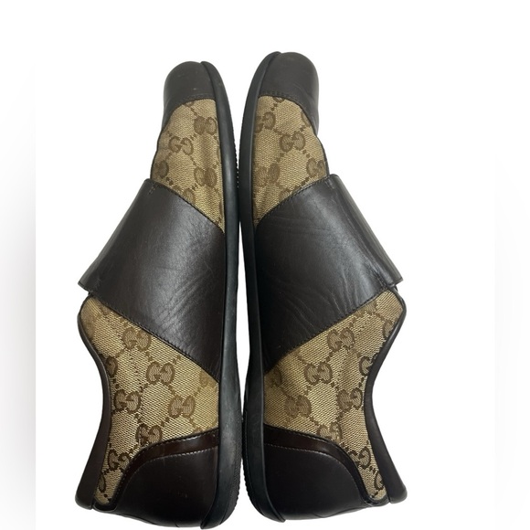Gucci men sneakers size 9.5 main image 5